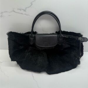 Elegant Black Fur Shoulder Bag